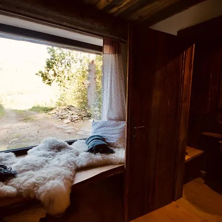 Na Samote Pod Skalou - Digitalny Detox Velicna