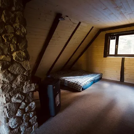 Na Samote Pod Skalou - Digitalny Detox Velicna